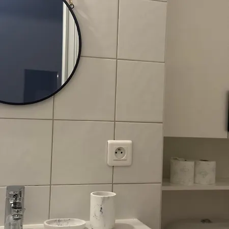 Lumineux Et Cosy Au Cœur De La Ajaccio (Corsica)